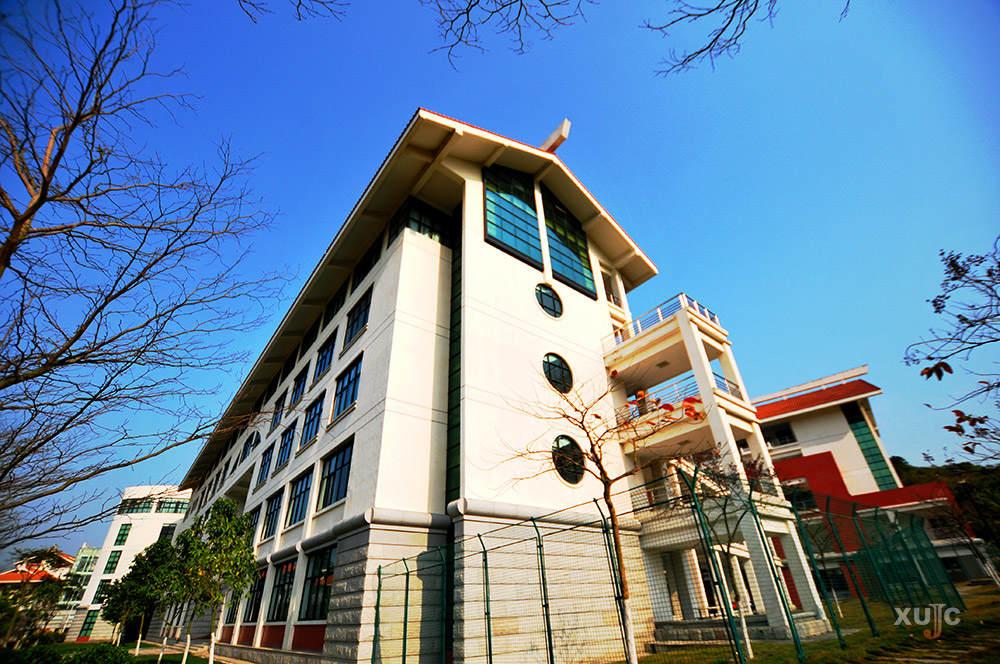 公共教学楼一号楼_校园风光-厦门大学嘉庚学院—这是一所不一样的