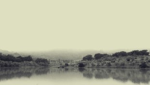 栖霞湖