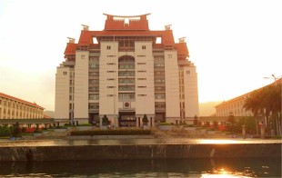 黄昏“嘉”园