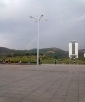 雨后彩虹
