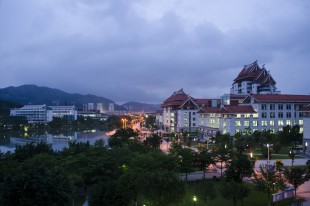 嘉苑夜景