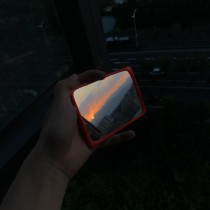 “镜”像