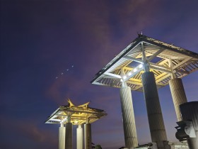 “嘉园”夜色