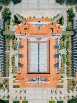 主三