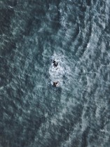 海上礁石