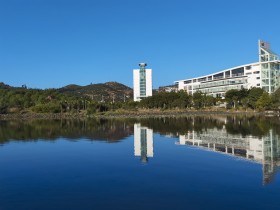 天空之镜