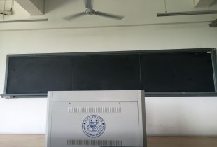 讲台