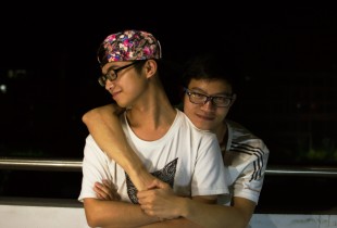 宿舍“夫妻”