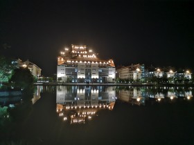 栖霞湖镜